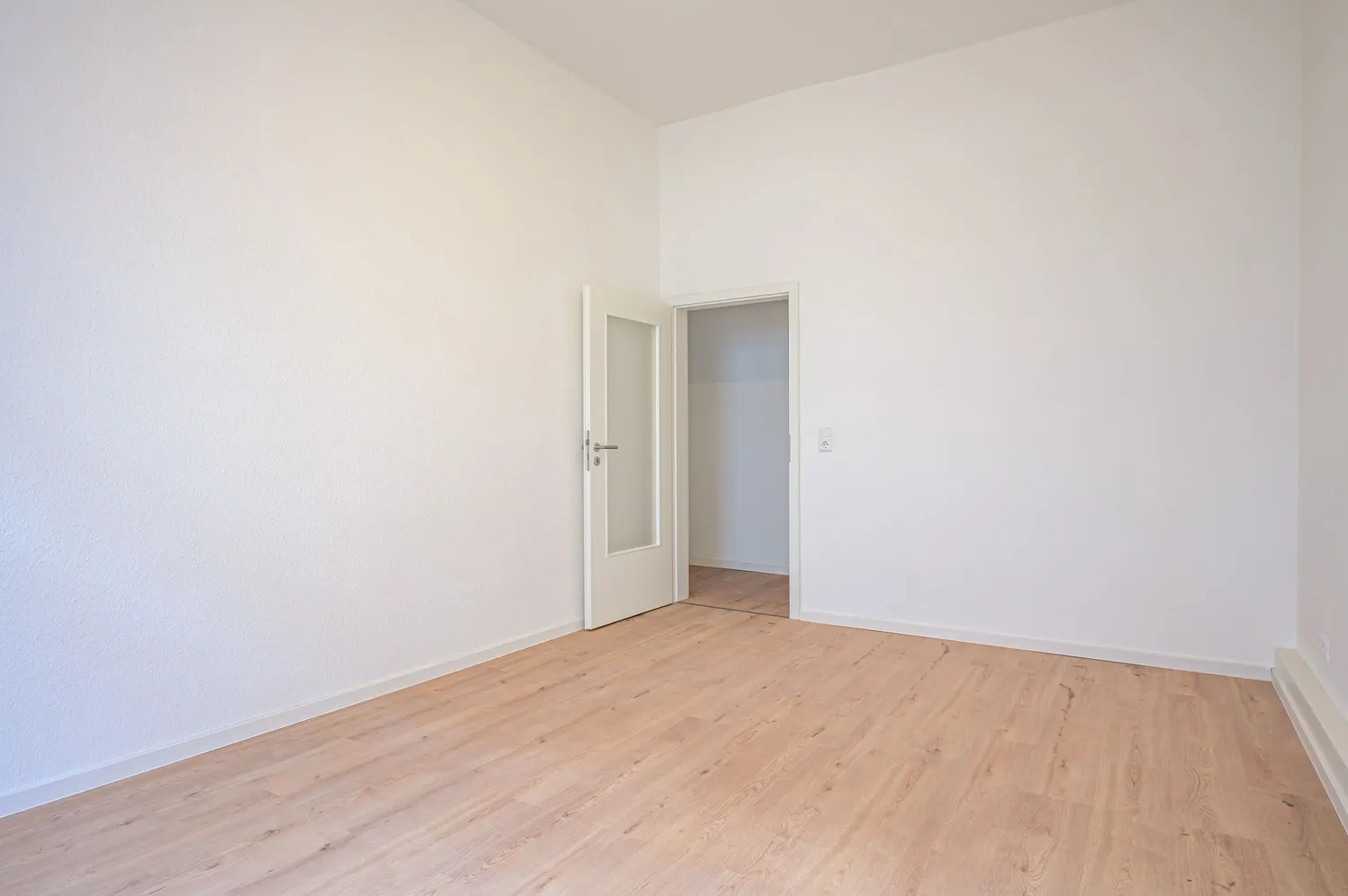 5 Zimmer Wohnung mit 105 m² in Karlsruhe – Bild 4