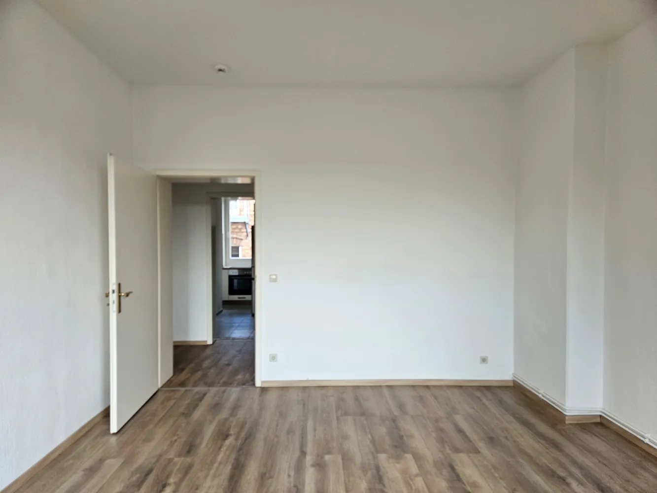 1 Zimmer Wohnung mit 19 m² in Halle (Saale) – Bild 3