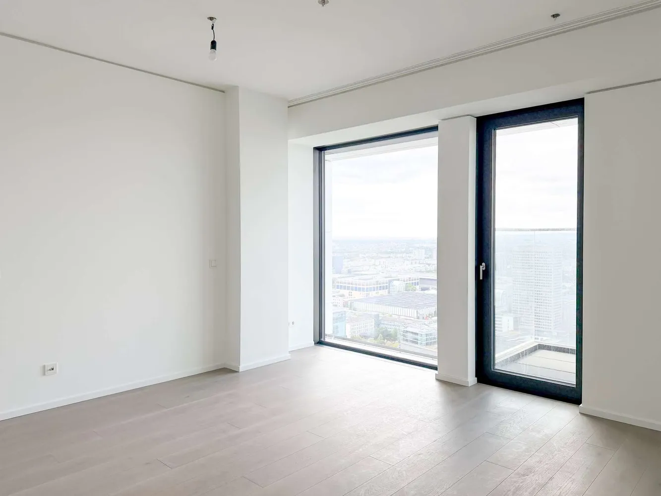 2 room apartment with 75 m² in Frankfurt am Main – Photo 3