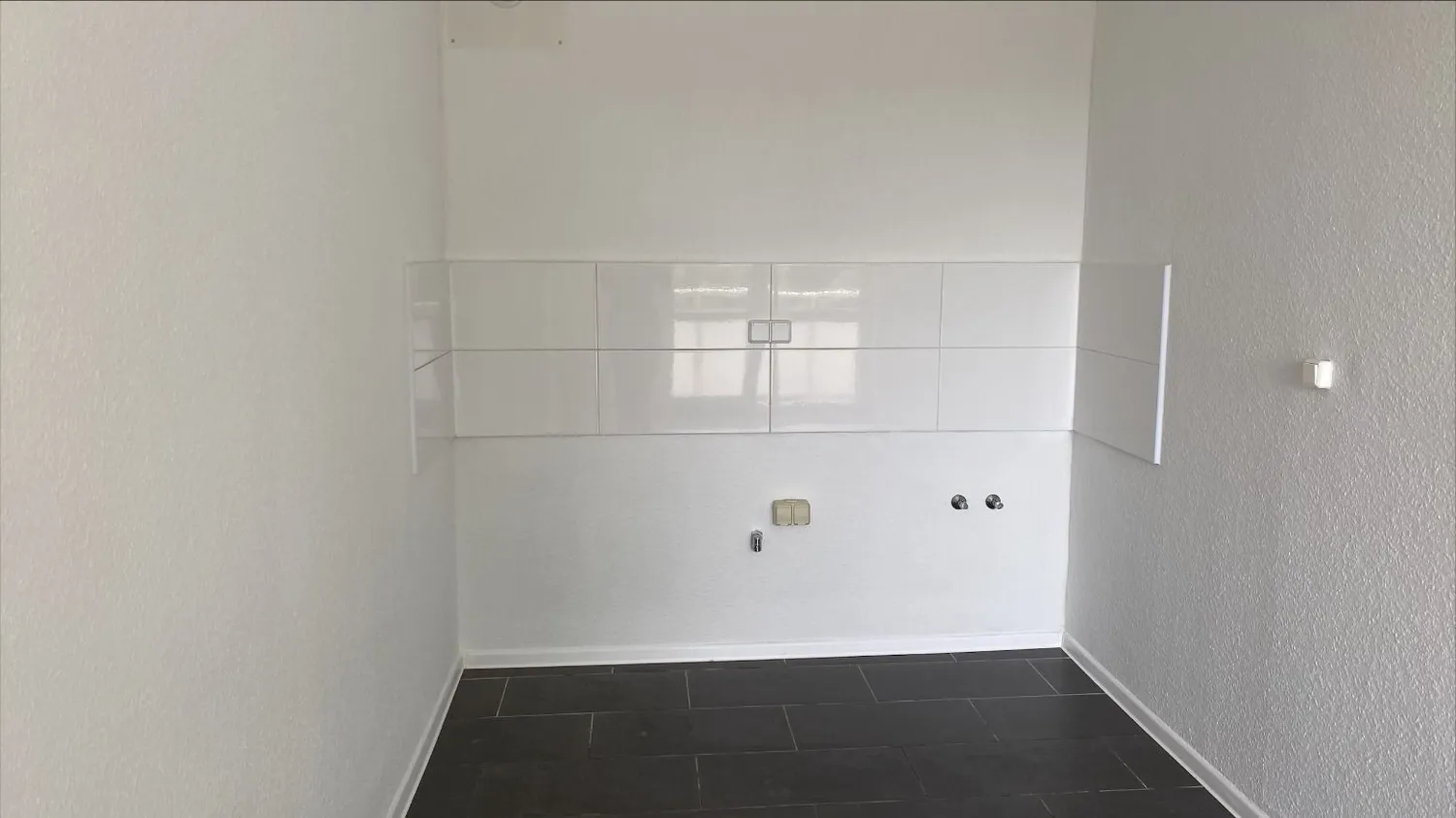 3 Zimmer Wohnung mit 57 m² in Halle (Saale) – Bild 5