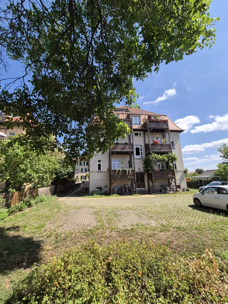 3 Zimmer Wohnung mit 97 m² in Dresden – Bild 1