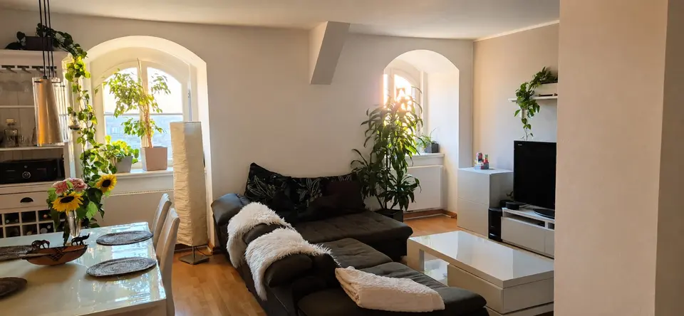 3 Zimmer Wohnung mit 143 m² in Dresden – Bild 1
