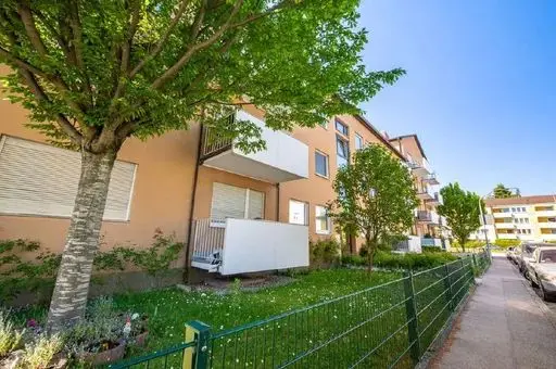 4 Zimmer Wohnung mit 14 m² in München – Bild 7