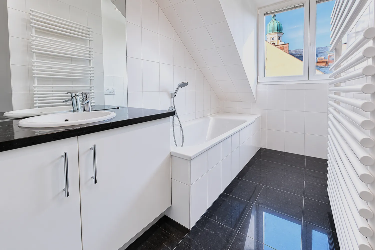 4 Zimmer Wohnung mit 141 m² in München – Bild 6