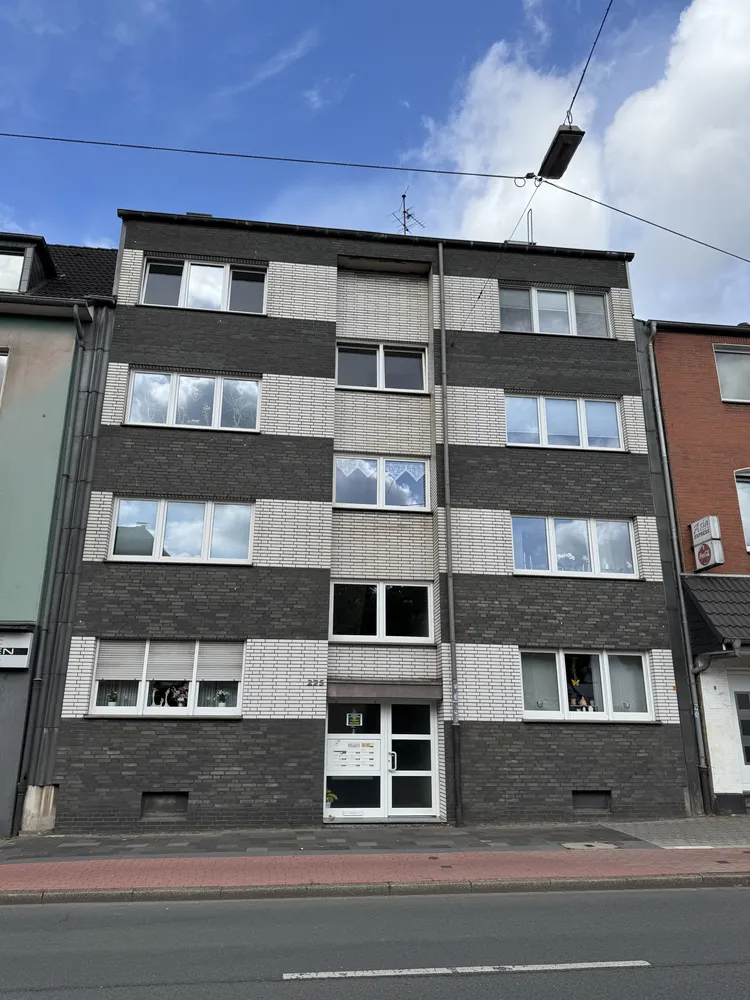 4 Zimmer Wohnung mit 76 m² in Duisburg – Bild 1