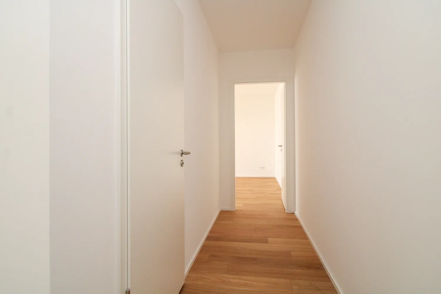 2 Zimmer Wohnung mit 60 m² in München – Bild 2