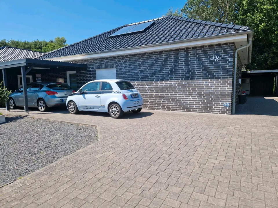 3 Zimmer Haus mit 90 m² in Leer – Bild 1