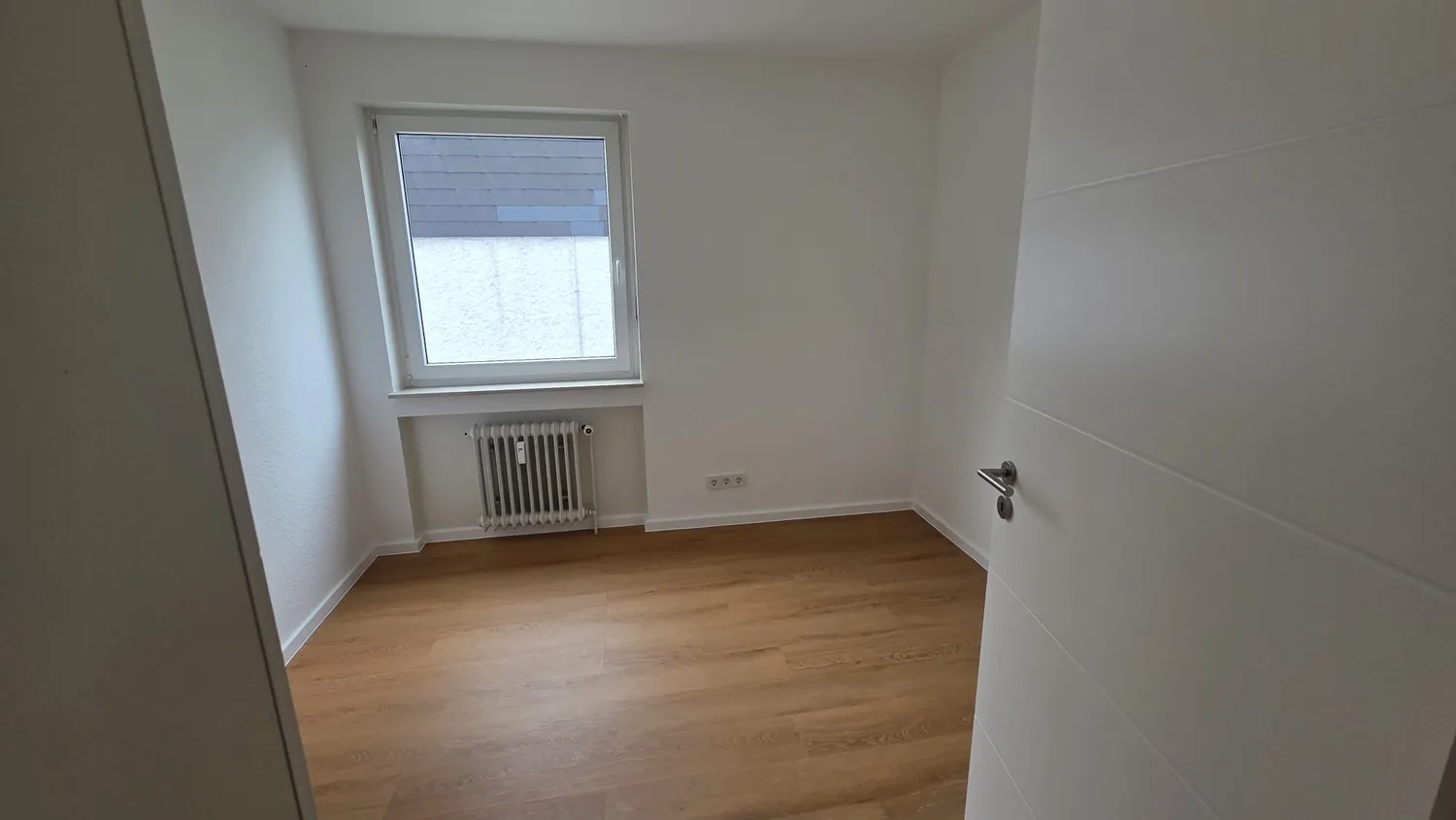 4 room apartment with 100 m² in Saarbrücken – Photo 4