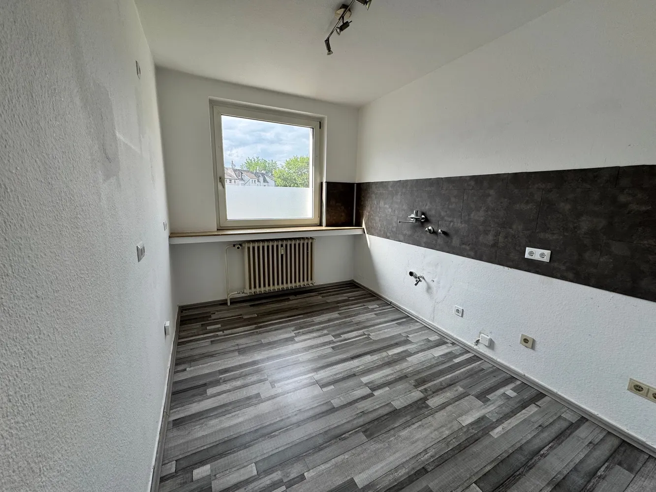 2 Zimmer Wohnung mit 65 m² in Essen – Bild 2
