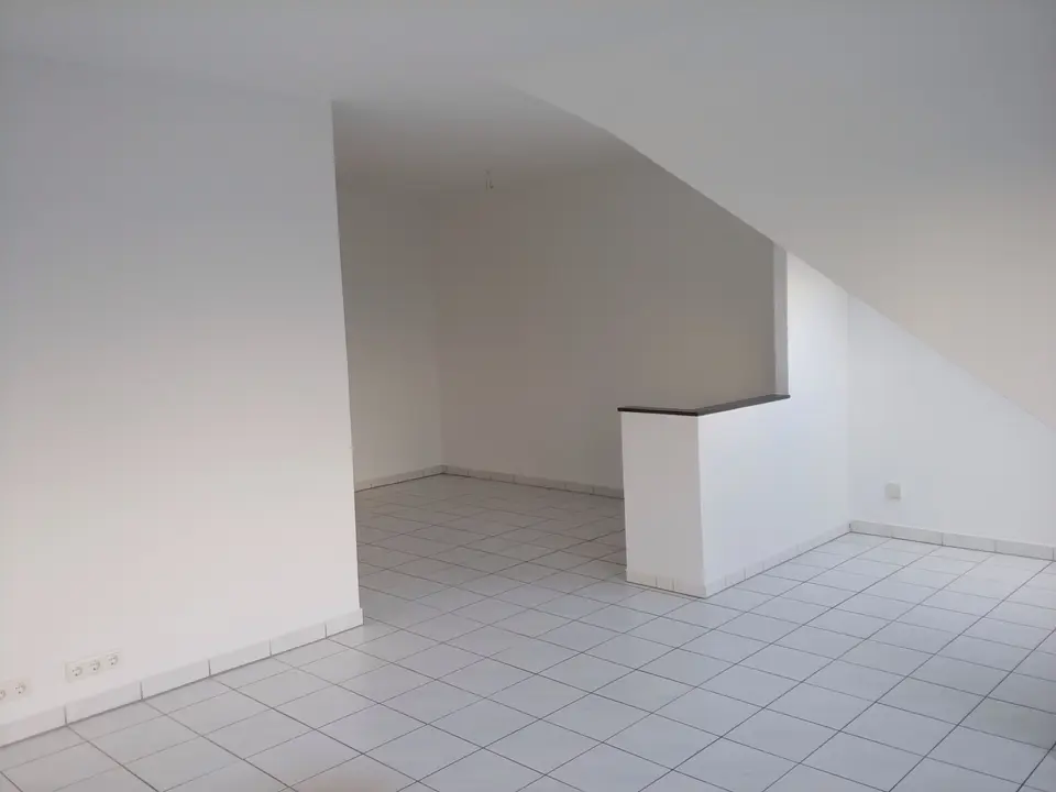 3 Zimmer Wohnung mit 57 m² in Sonneberg – Bild 1