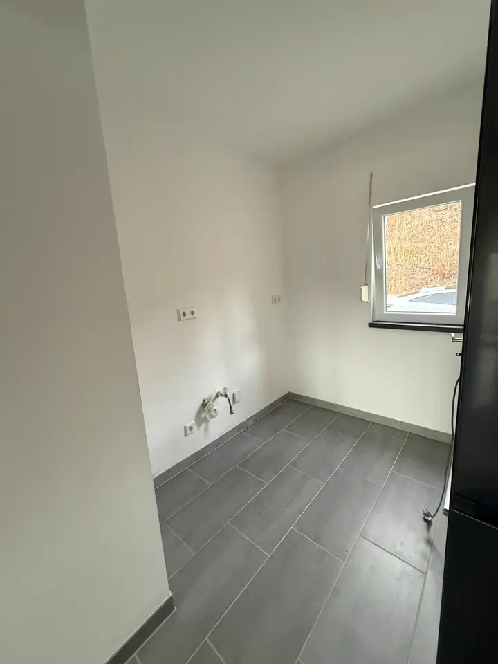 5 Zimmer Haus mit 100 m² in Siegen – Bild 2