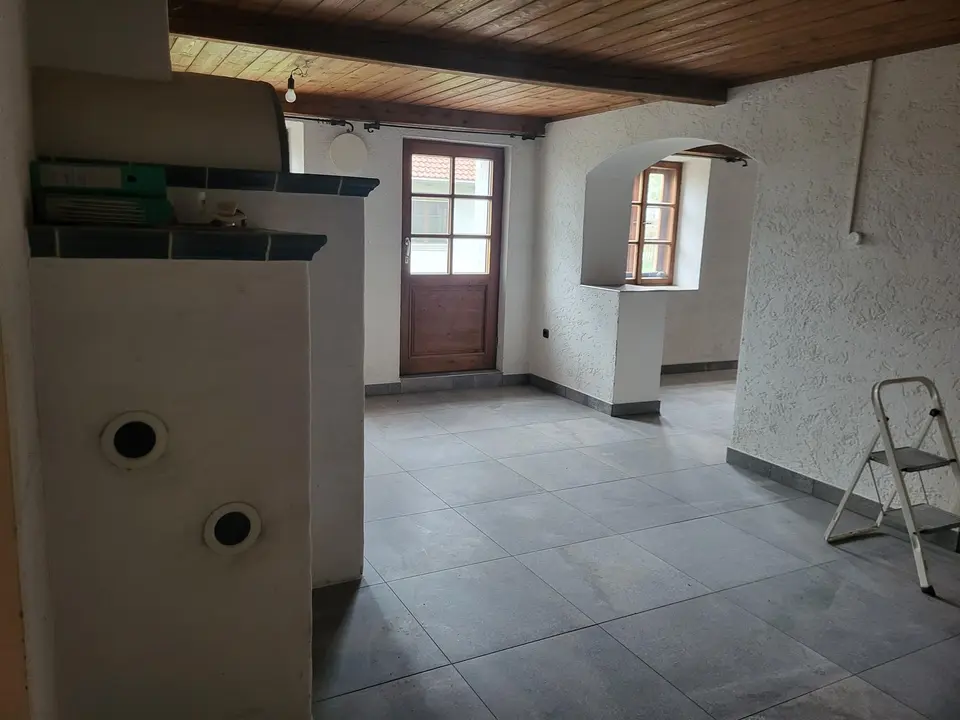 8 Zimmer Wohnung mit 305 m² in Weilheim in Oberbayern – Bild 1