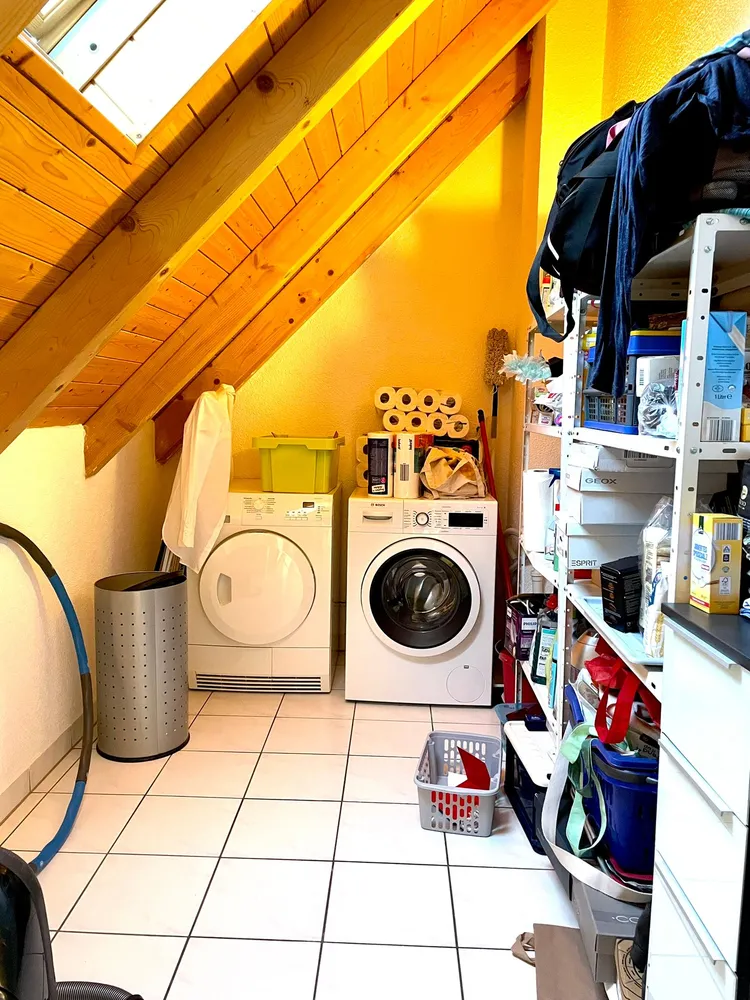 3 Zimmer Wohnung mit 102 m² in Wiesbaden – Bild 11