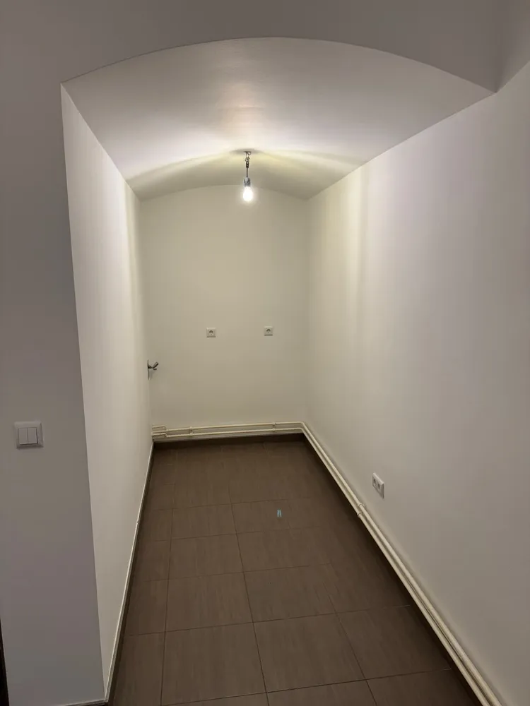 2 room apartment with 95 m² in Berlin – Photo 8