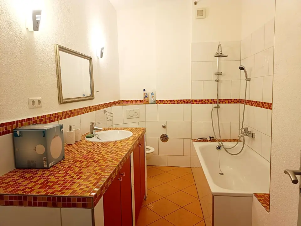 2 Zimmer Wohnung mit 78 m² in Karlsruhe – Bild 5