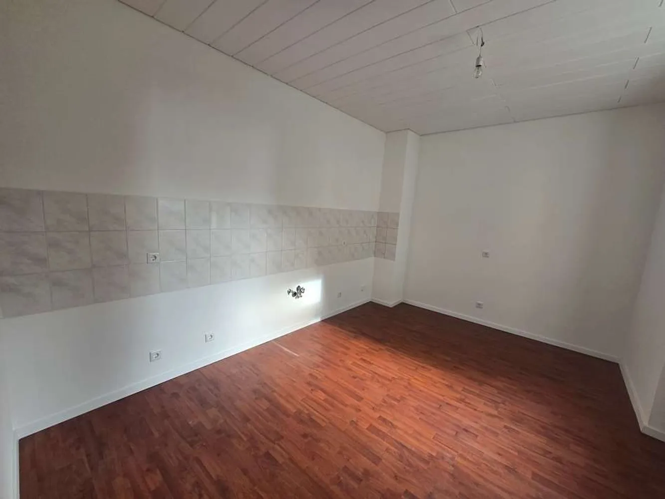 3 Zimmer Wohnung mit 72 m² in Wuppertal – Bild 2