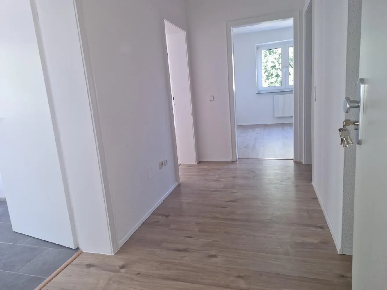 2 Zimmer Wohnung mit 65 m² in Wuppertal – Bild 2