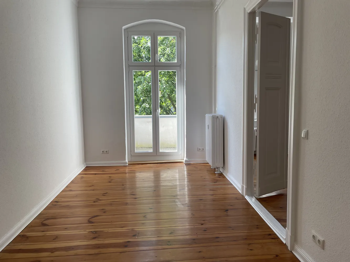 2 room apartment with 61 m² in Berlin – Photo 2
