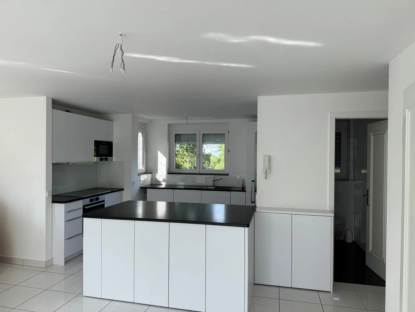 6 Zimmer Wohnung mit 142 m² in Stuttgart – Bild 3