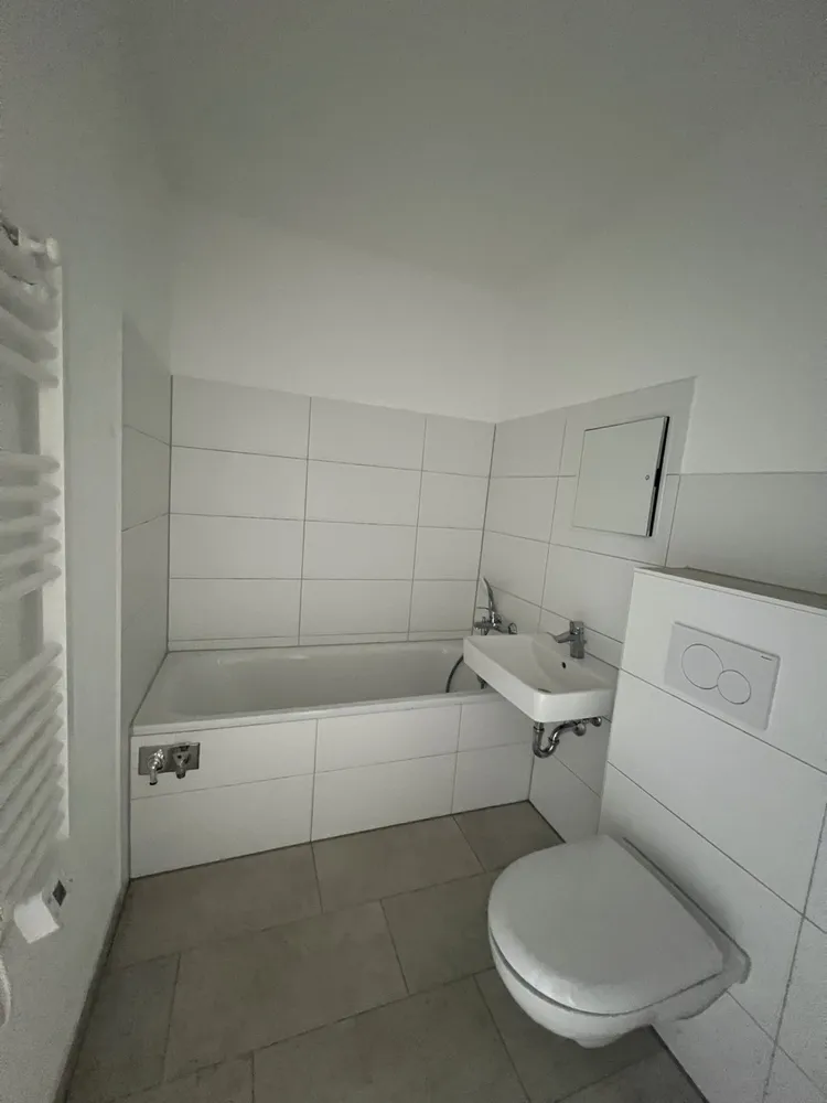 3 Zimmer Wohnung mit 56 m² in Halle (Saale) – Bild 4