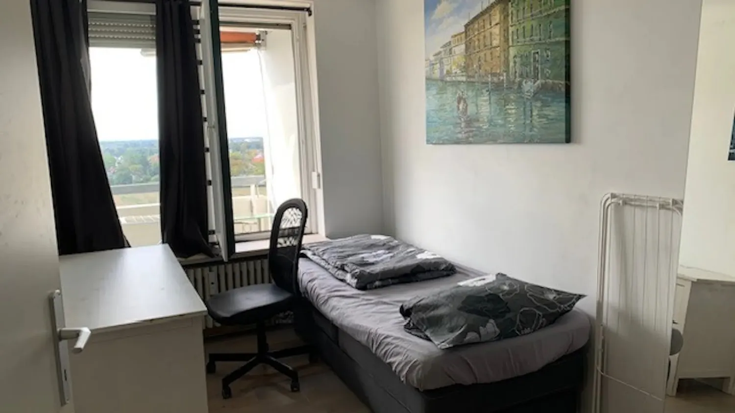 Shared room with 16 m² in Munich – Photo 4