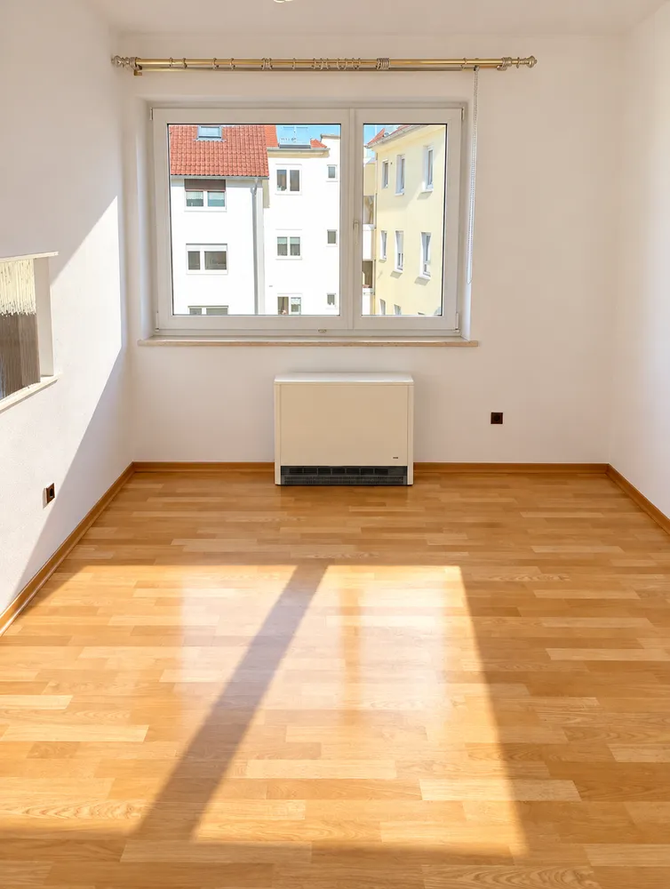 4 Zimmer Wohnung mit 90 m² in Ulm – Bild 2