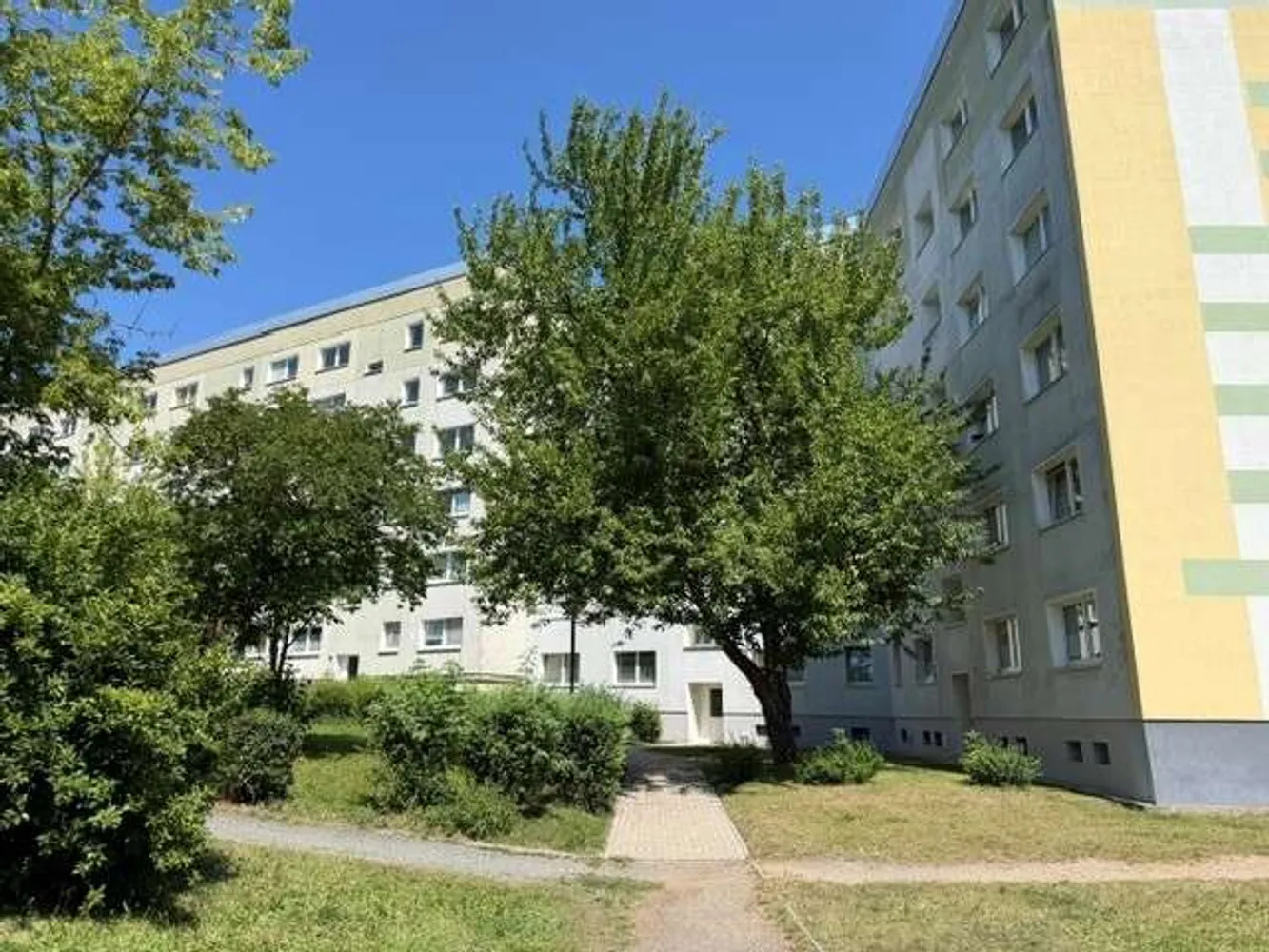 4 Zimmer Wohnung mit 98 m² in Plauen – Bild 3