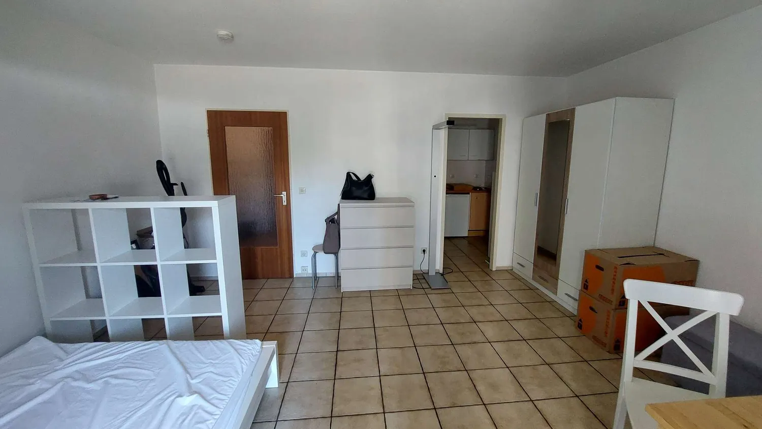 2 Zimmer Wohnung mit 30 m² in Stuttgart – Bild 2