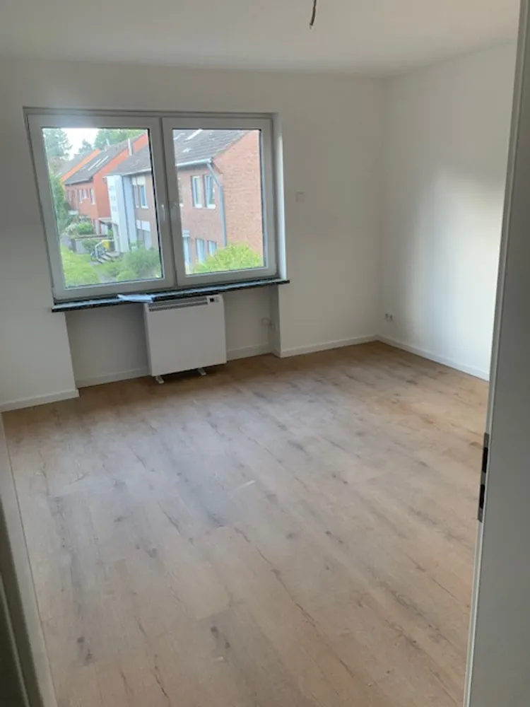 3 room apartment with 92 m² in Neuss – Photo 2