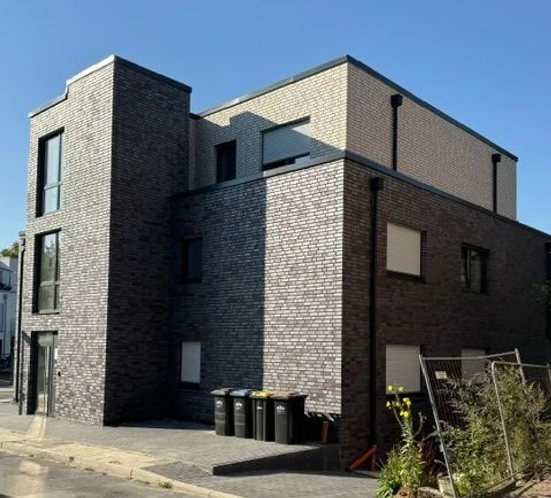 3 Zimmer Wohnung mit 125 m² in Essen – Bild 2