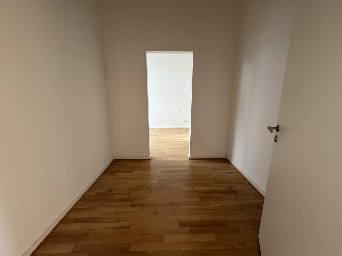 5 Zimmer Wohnung mit 130 m² in Leipzig – Bild 11