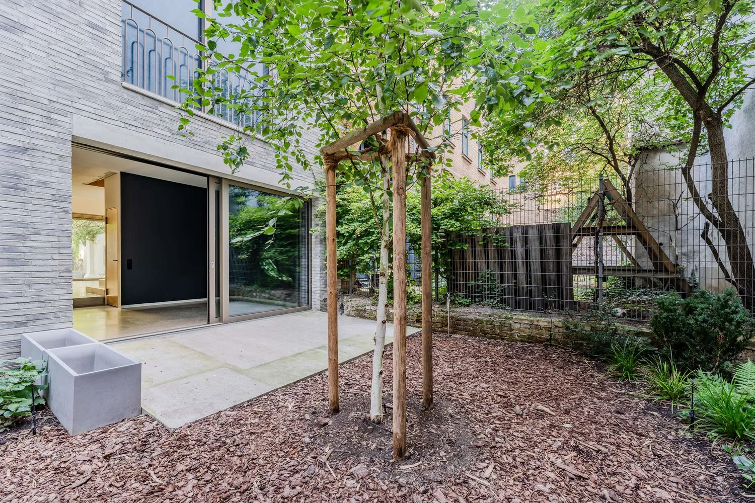 4 Zimmer Wohnung mit 150 m² in Berlin – Bild 11