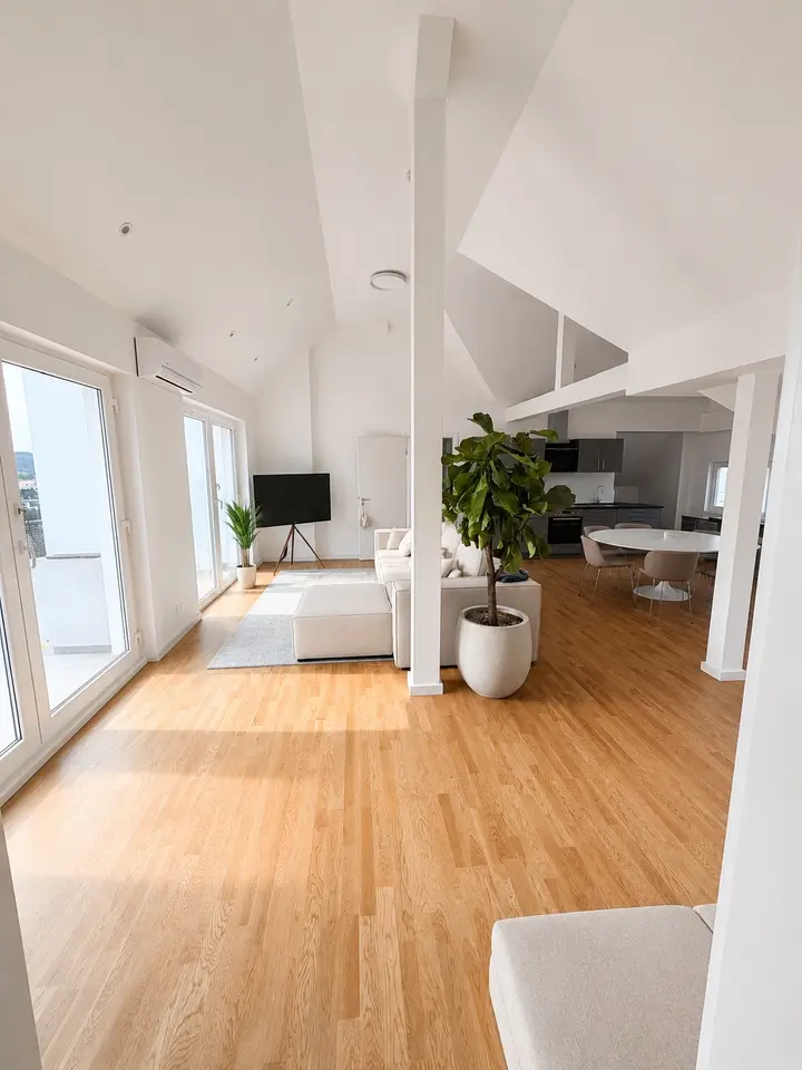4 Zimmer Wohnung mit 165 m² in Schwarzenberg – Bild 1