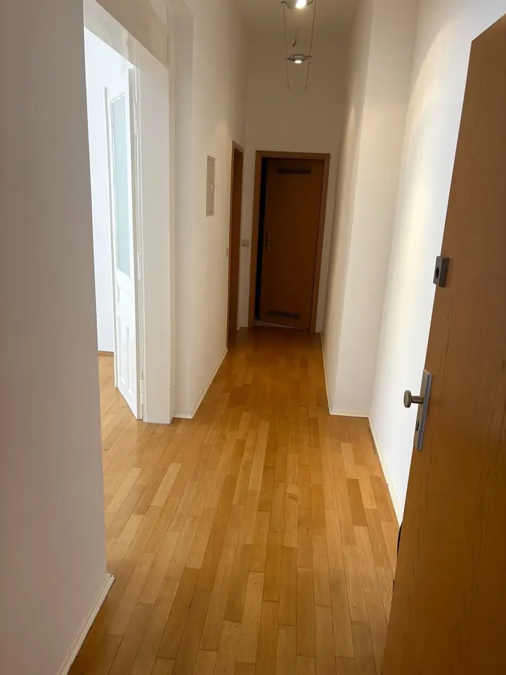 2 Zimmer Wohnung mit 75 m² in Mannheim – Bild 4