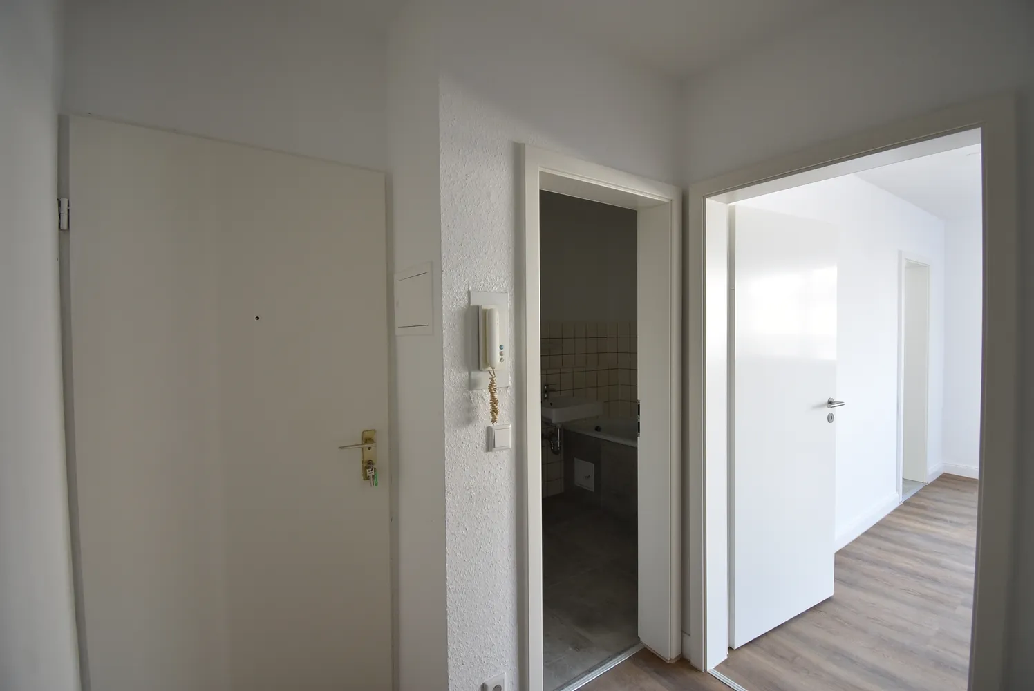 1 Zimmer Wohnung mit 37 m² in Krefeld – Bild 3