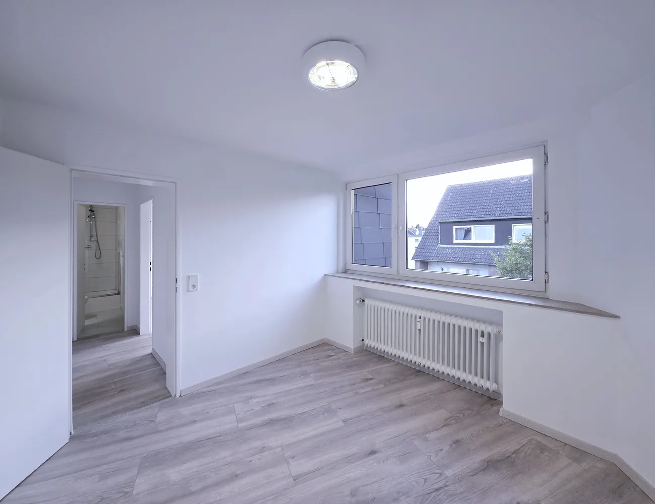 4 Zimmer Wohnung mit 118 m² in Düsseldorf – Bild 12