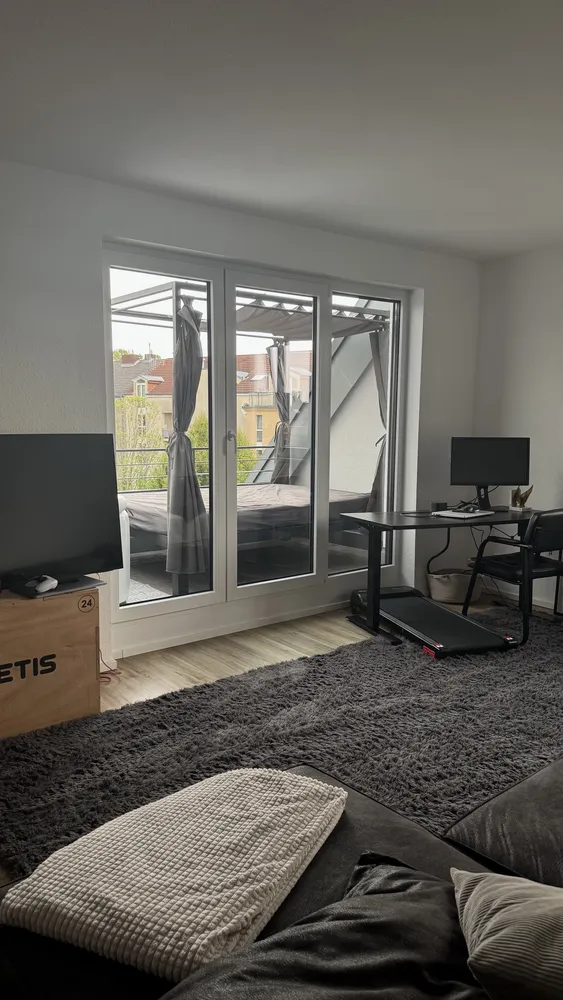 2 Zimmer Wohnung mit 83 m² in Köln – Bild 6