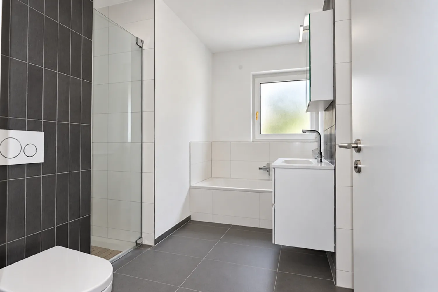 3 Zimmer Wohnung mit 106 m² in Ulm – Bild 2
