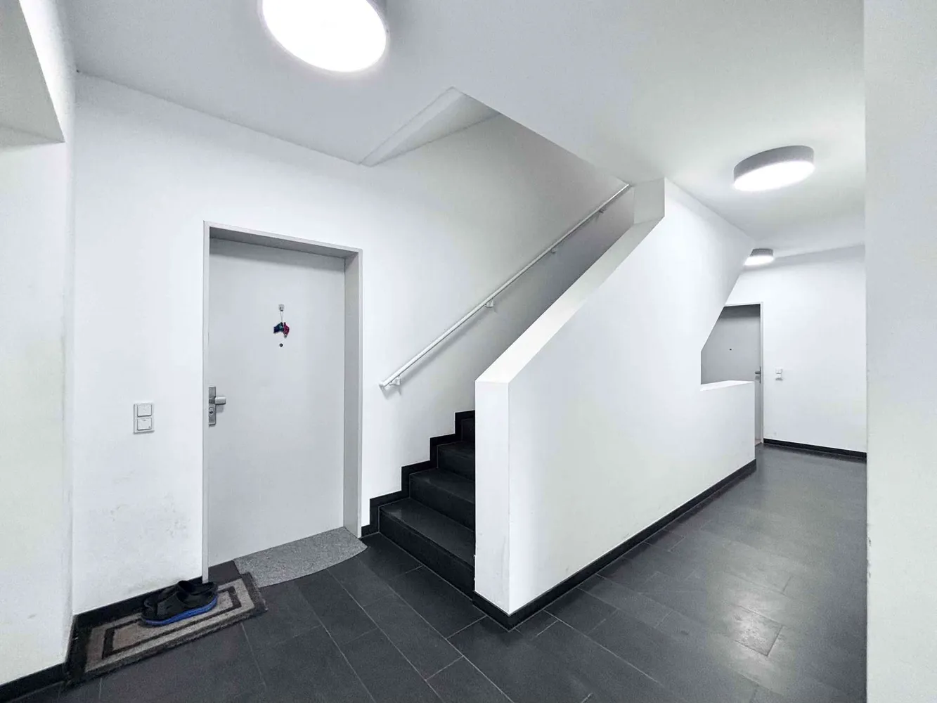 2 room apartment with 73 m² in Munich – Photo 3