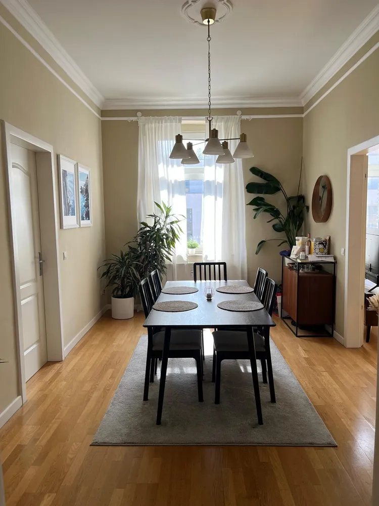 4 Zimmer Wohnung mit 100 m² in Düsseldorf – Bild 3