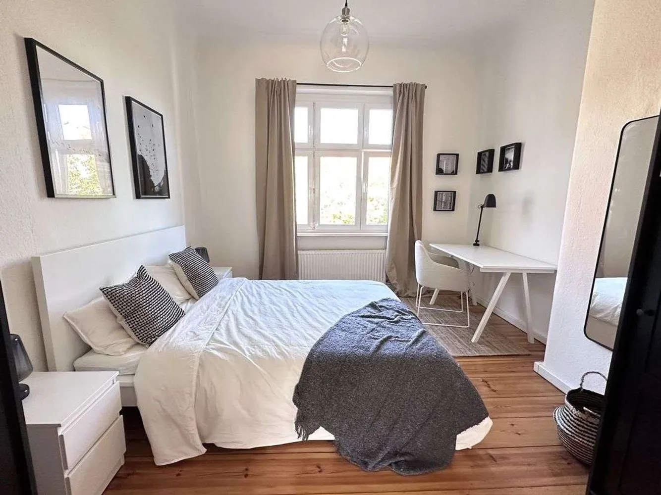 2 Zimmer Wohnung mit 67 m² in Berlin – Bild 1