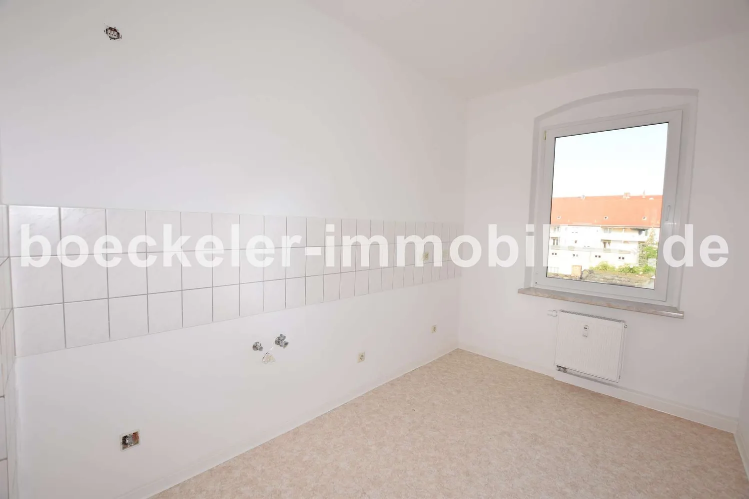 3 Zimmer Wohnung mit 61 m² in Weißenfels – Bild 3