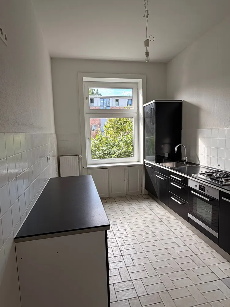 4 Zimmer Wohnung mit 120 m² in Lübeck – Bild 3