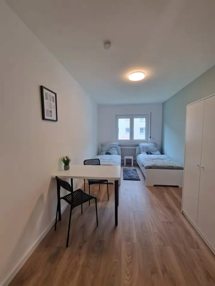 5 Zimmer Wohnung mit 105 m² in Frankfurt am Main – Bild 7