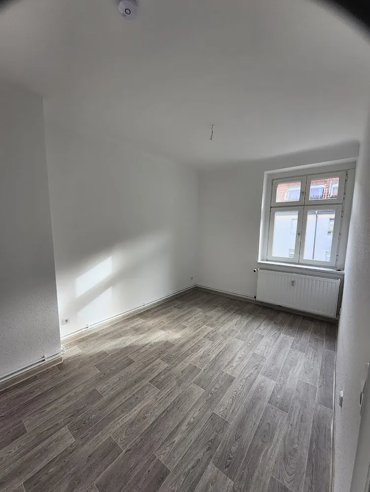 4 Zimmer Wohnung mit 73 m² in Frankfurt (Oder) – Bild 2