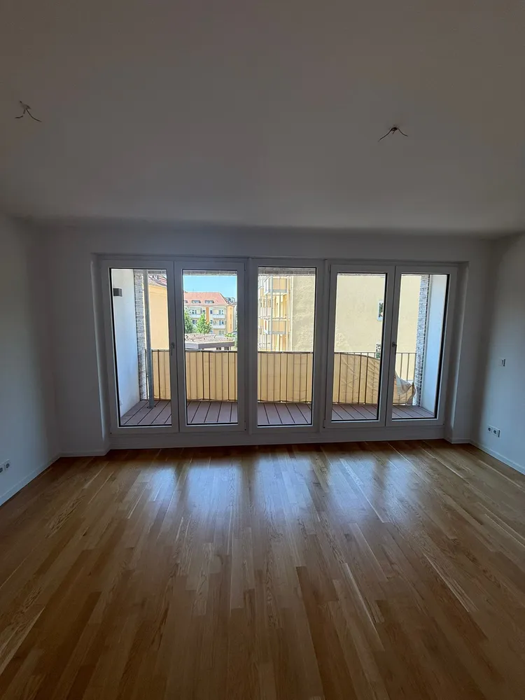 2 Zimmer Wohnung mit 67 m² in Frankfurt am Main – Bild 4