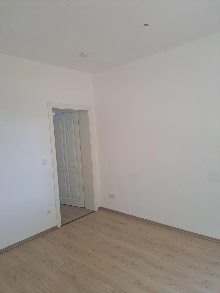 6 Zimmer Wohnung mit 130 m² in Krefeld – Bild 11