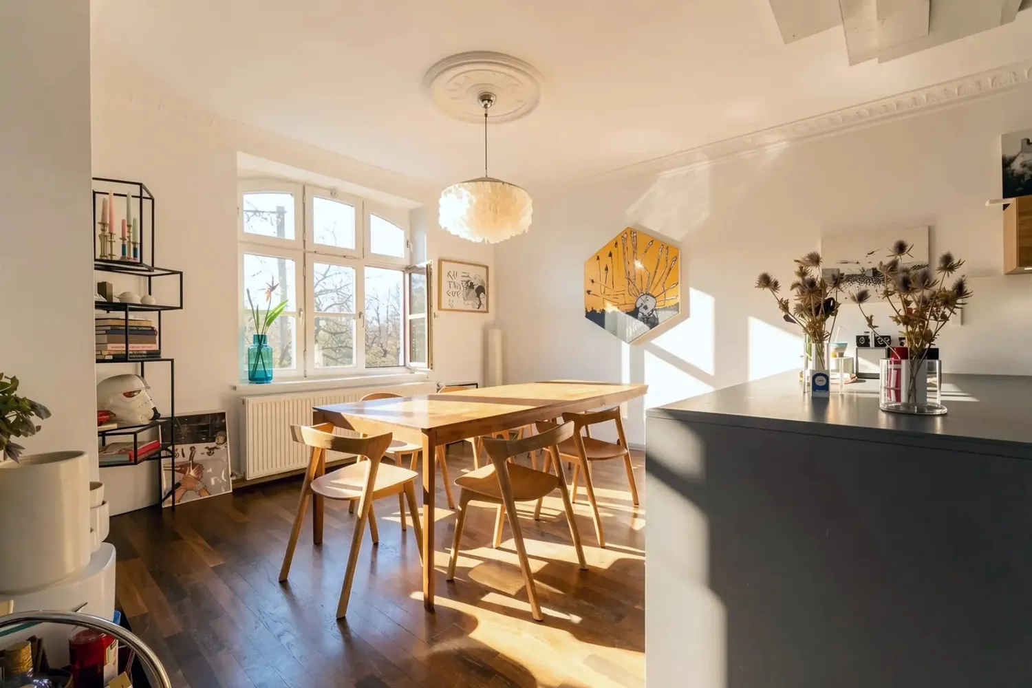 4 Zimmer Wohnung mit 120 m² in München – Bild 3