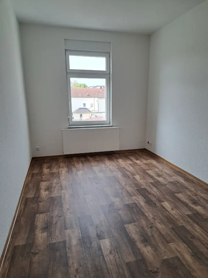 4 Zimmer Wohnung mit 112 m² in Riesa – Bild 2