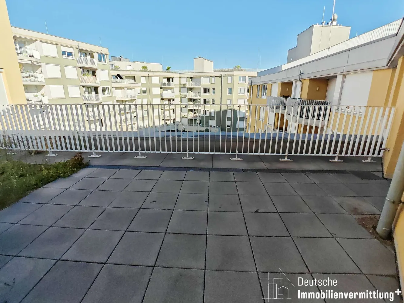 2 Zimmer Wohnung mit 65 m² in München – Bild 9